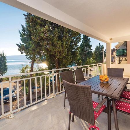 Cozy Apartment In Blace With Wifi Εξωτερικό φωτογραφία